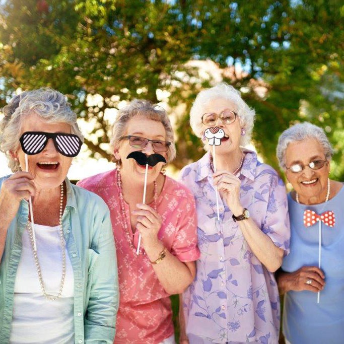 <p>Independent </p>
<p><strong>Living Units</strong></p>
<p>New Friends for Life</p>